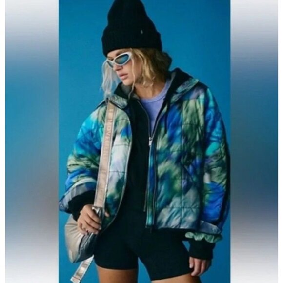 Free People FP Movement Pippa Packable Puffer Jacket Blurry Flower Combo Size S - Picture 1 of 6